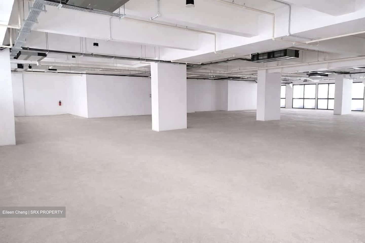 Cecil House (D1), Office #628749261